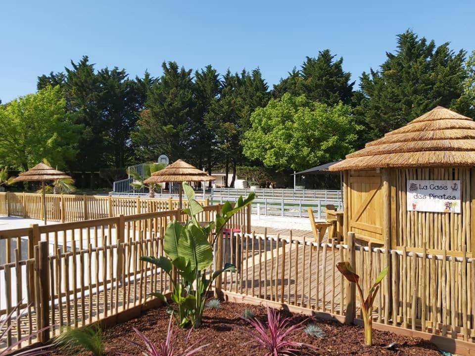 Camping Les Maraises Saint-Martin-de-Re Ngoại thất bức ảnh